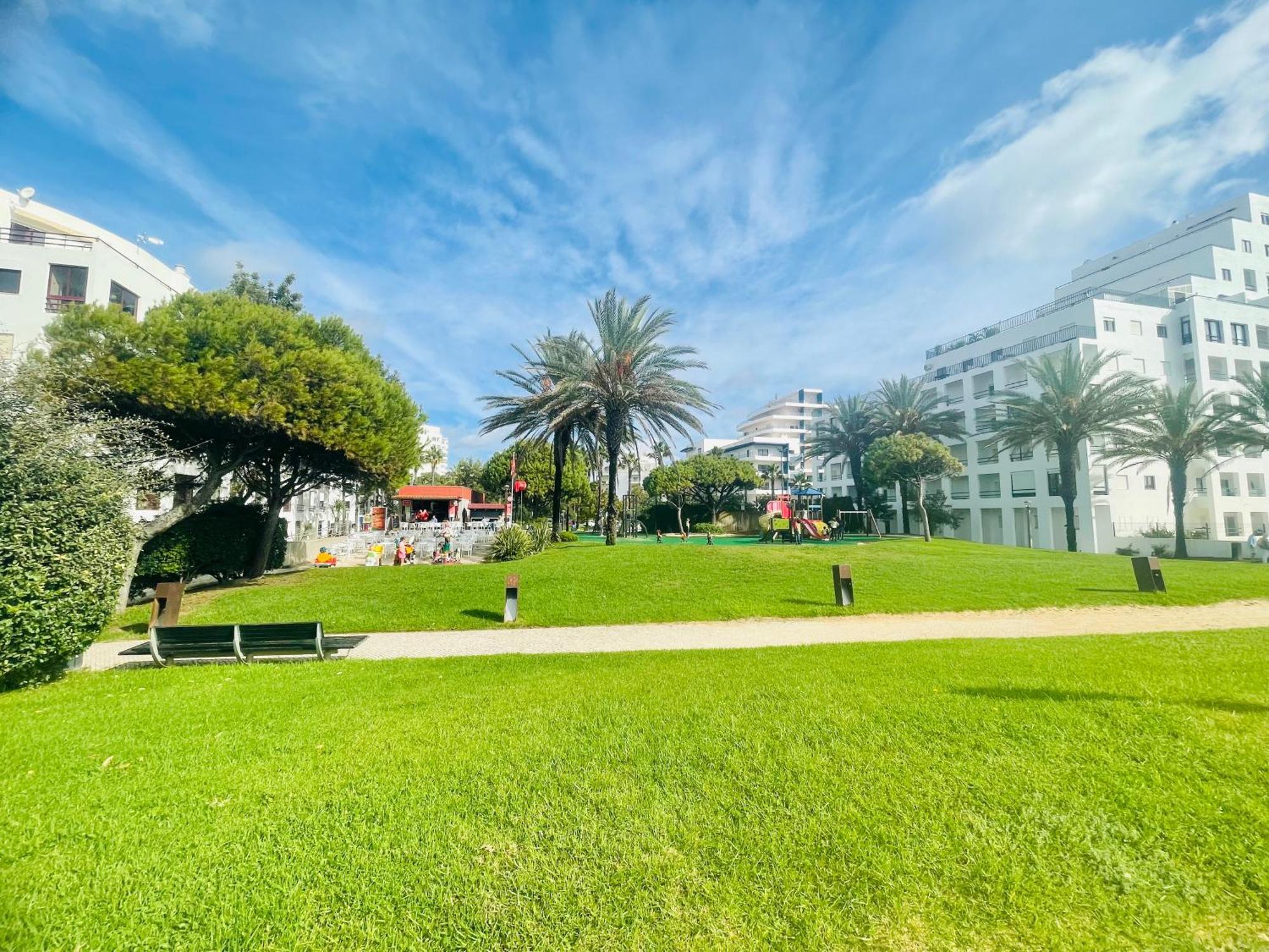Avenida Mar 1 - Ar-Condicionado, Wifi E 200Mts Da Praia Quarteira Kültér fotó